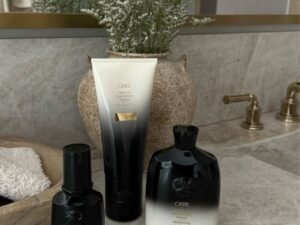 the best anti-frizz hair serums and oils